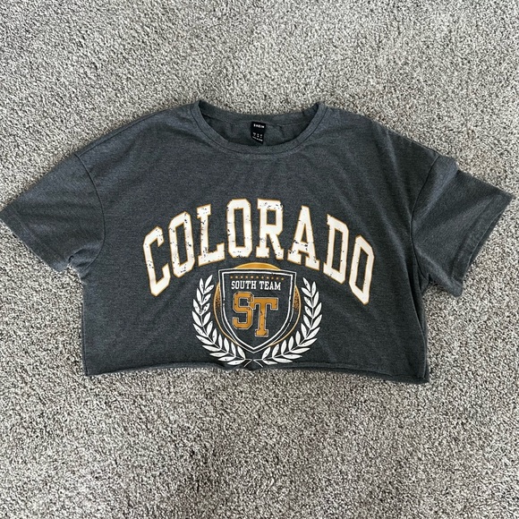 Cropped Tee - Picture 1 of 3